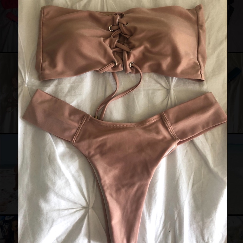 Bikini set!
